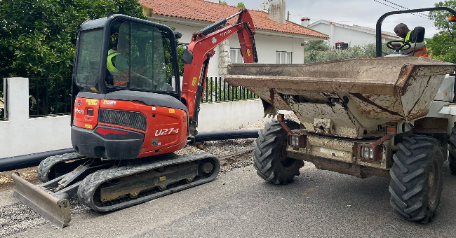 Serviços Municipalizados de Setúbal investem 280 mil euros na reabilitação da rede de água em Azeitão