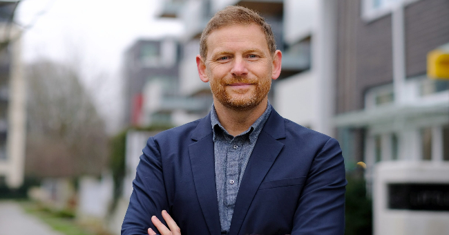 “A chave para cidades mais felizes está na conexão entre as pessoas”, diz Charles Montgomery